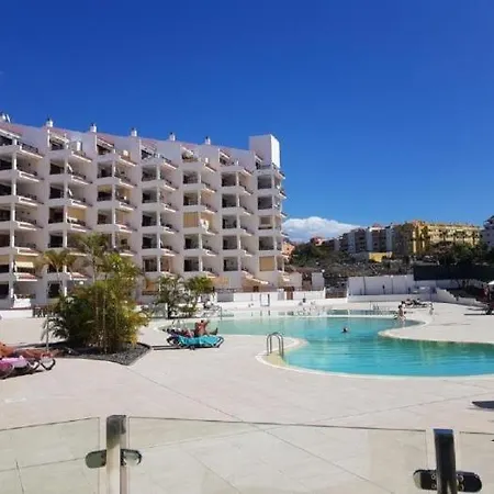 Great 'san Marino' Terrace & Pool Apartamento *