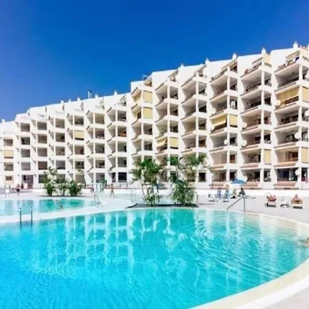 Great 'san Marino' Terrace & Pool *