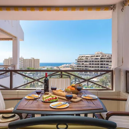 Great 'san Marino' Terrace & Pool *