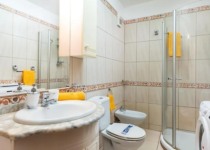 Great 'san Marino' Terrace & Pool Los Cristianos (Tenerife)