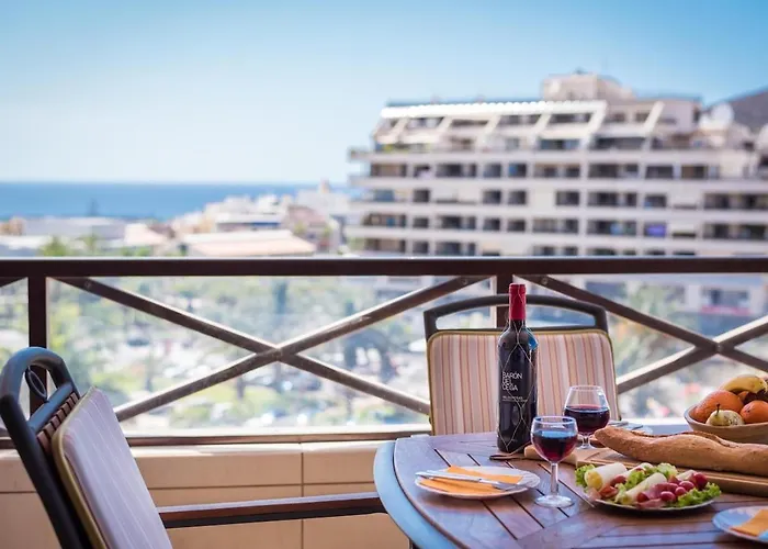 Great 'san Marino' Terrace & Pool * Los Cristianos (Tenerife)