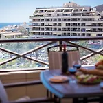 Great 'san Marino' Terrace & Pool Appartement