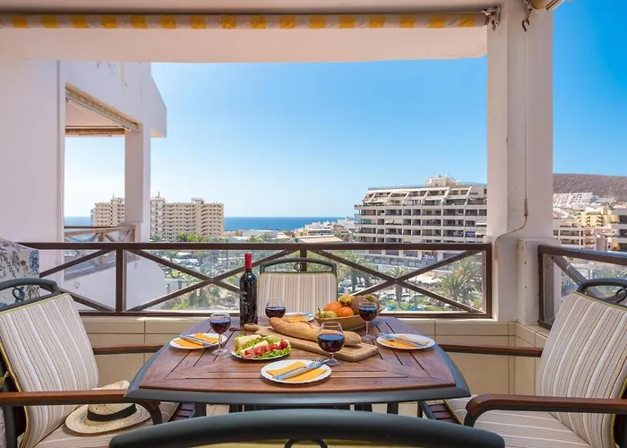 Great 'san Marino' Terrace & Pool *