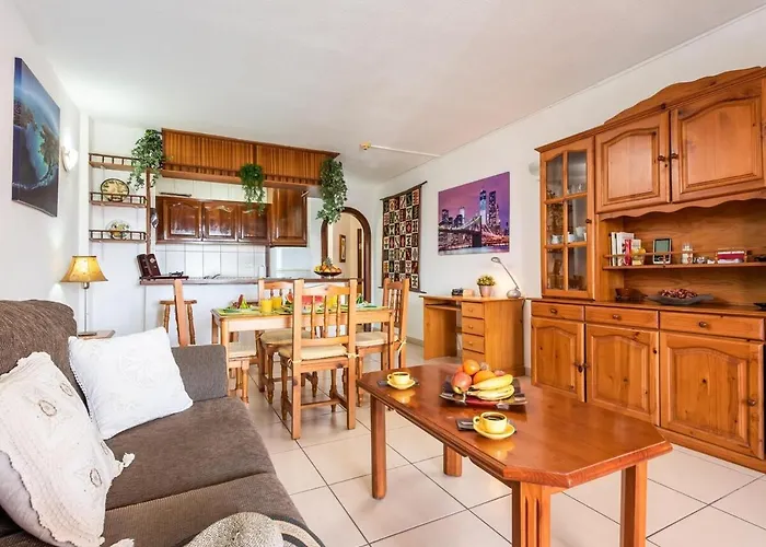 Great 'san Marino' Terrace & Pool