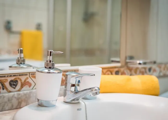 Great 'san Marino' Terrace & Pool شقة لوس كريستيانوس